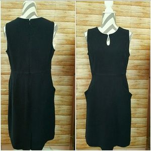 Lands End Navy Blue dress with Pockets!